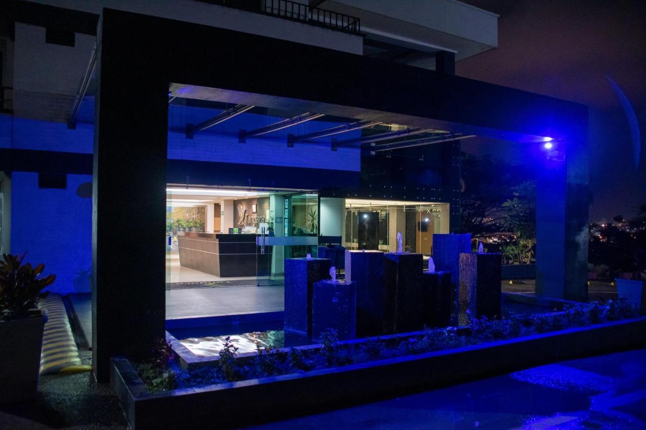 Hotel Tangara Dosquebradas ภายนอก รูปภาพ