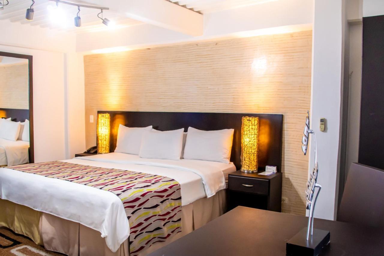 Hotel Tangara Dosquebradas ภายนอก รูปภาพ