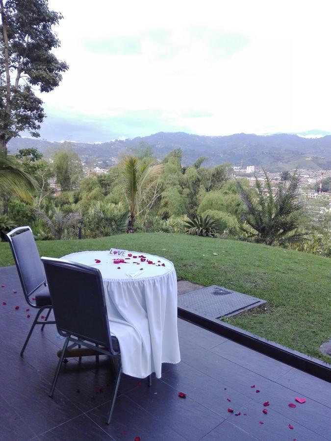 Hotel Tangara Dosquebradas ภายนอก รูปภาพ