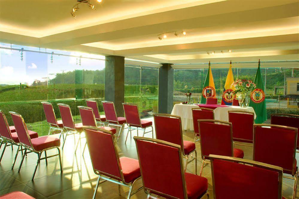 Hotel Tangara Dosquebradas ภายนอก รูปภาพ
