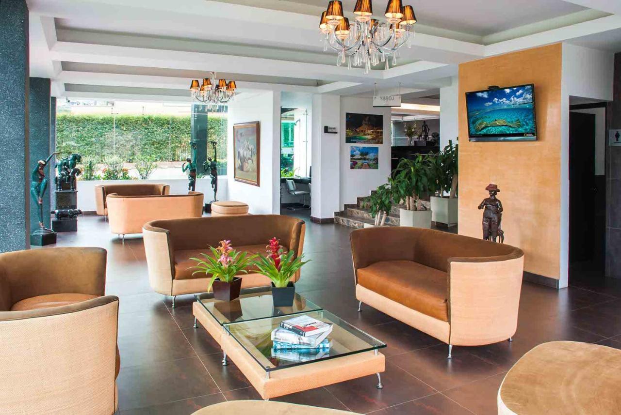 Hotel Tangara Dosquebradas ภายนอก รูปภาพ